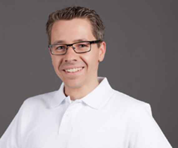 Dr. Tobias Lingenhöle